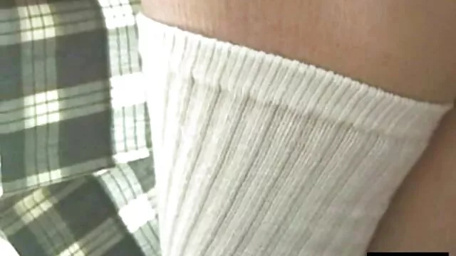 女の子3人男の子1人 セックス 無料 動画 女性 向け