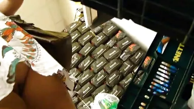 Simoneしたいです古いですコック先生 一徹 セックス 動画