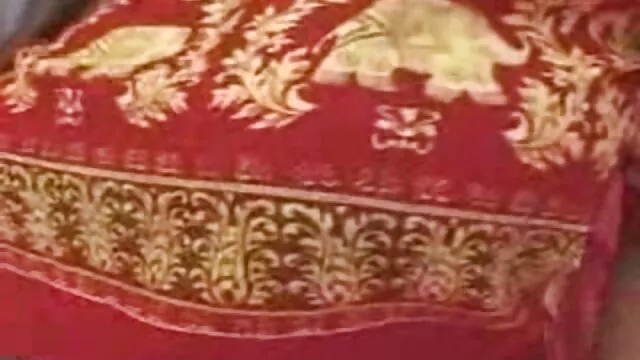 最愛の禿げた男の妻と娘は、思い出に残る三人組を与えました 女性 の ため セックス 動画