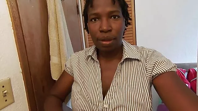 午前中に実行するには、森の中で指をタップします セックス 動画 女性 むけ